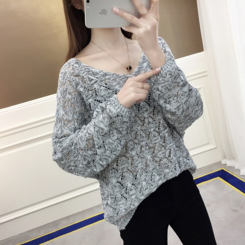 V-neck loose Sweater