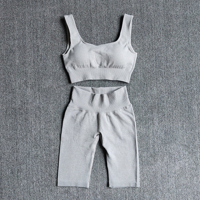 Seamless Yoga Set — Sports Bra & Shorts | Premium Activewear | UStico-6