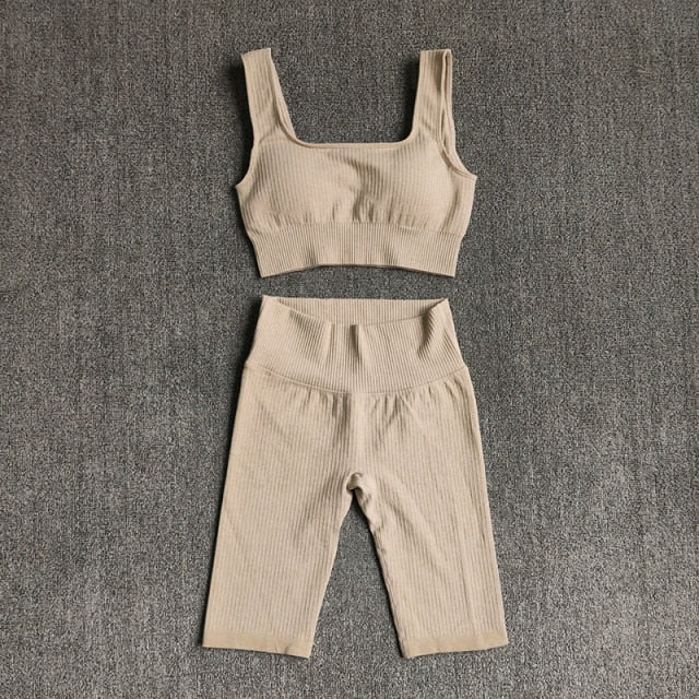 Seamless Yoga Set — Sports Bra & Shorts | Premium Activewear | UStico-9