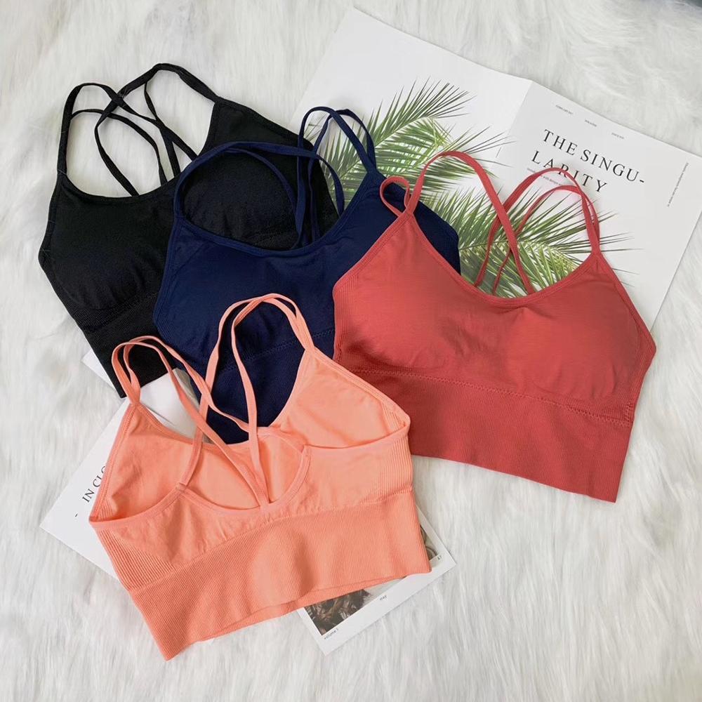 Sports Bra: Breathable Seamless Yoga Bra with Pads