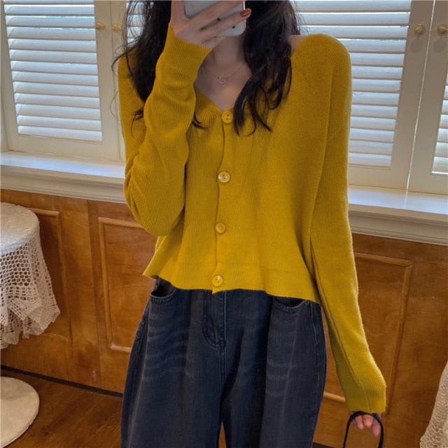 Knitted Wide V Neck Cardigan