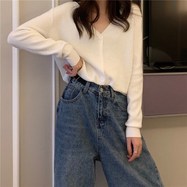 Knitted Wide V Neck Cardigan