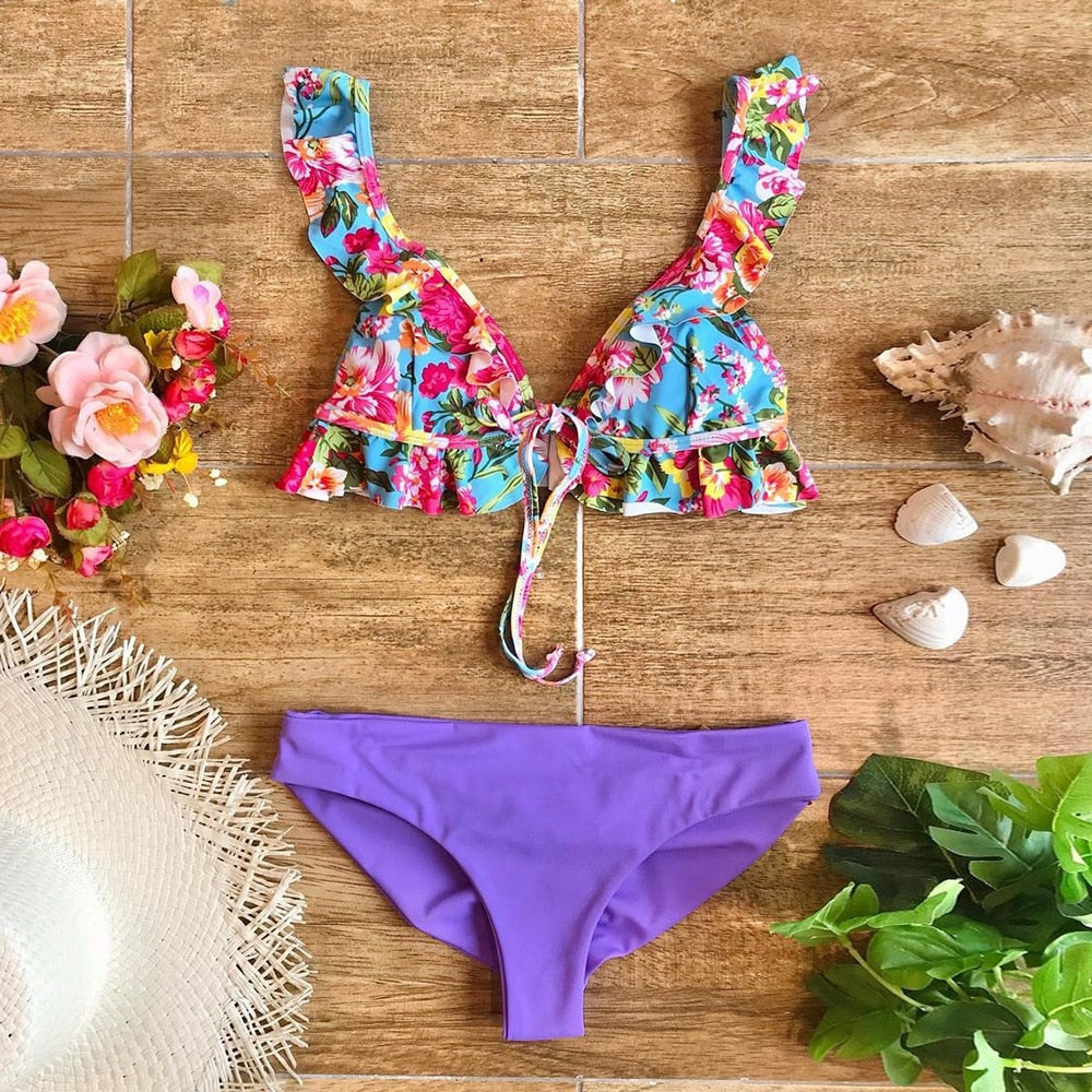 Low Waist Bikini Set with Ruffle Triangle Top
